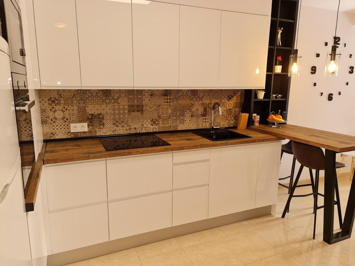 Sybarix Apartment: Precioso Apartamento Con Vistas Al Golf Y El Mar La Envia Eksteriør billede